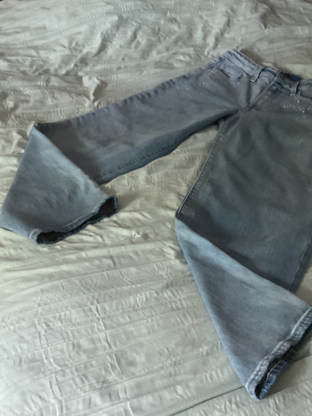 Old Navy Women's Boot-Cut Jeans in Light Blue Denim size 8 - Picture 5 of 6